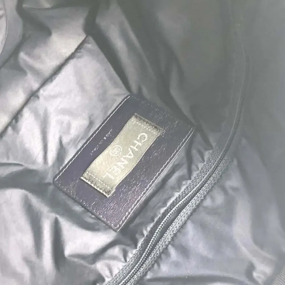 CHANEL louis vuitton